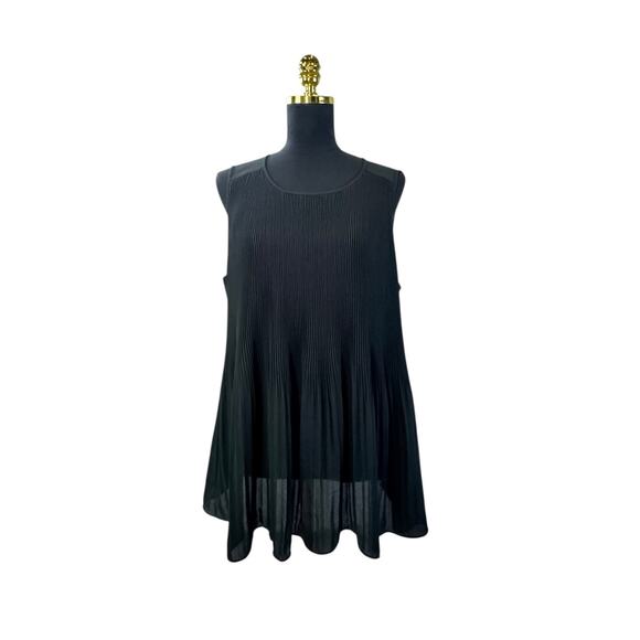 ECI New York Black Pleated Blouse - Size L - Picture 1 of 4